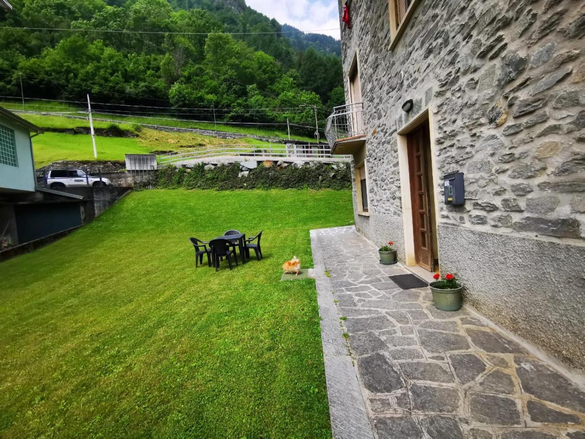 Appartamento S.Anna In Valmalenco Torre di Santa Maria Zewnętrze zdjęcie